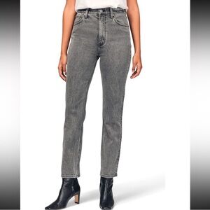 Abercrombie & Fitch The Ankle Straight Ultra High Rise Jeans